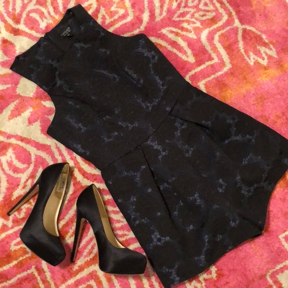 Topshop Pants - EUC Topshop Black Lace Pattern Jacquard Romper Topshop Pants - EUC Topshop Black Lace Pattern Jacquard Romper
